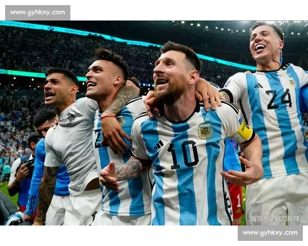 巅峰对决:铁骨铮铮 VS 无限可能?这场较量藏着时代答案 巅峰对决:铁骨铮铮 VS 无限可能?这场较量藏着时代答案